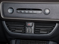 Ford Tourneo Courier - Van/Minibus - Rot - Neuwagen - Bild 8