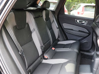 Volvo XC60 T6 - SUV/Off-road - Schwarz - Gebrauchtwagen - Bild 4