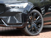 Volvo XC60 T6 - SUV/Off-road - Schwarz - Gebrauchtwagen - Bild 5