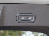 Volvo EX40 Plus Black - SUV/Off-road - Grau - Gebrauchtwagen - Bild 16