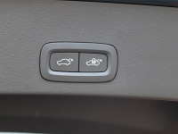 Volvo XC40 B4 - SUV/Off-road - Blau - Gebrauchtwagen - Bild 16