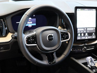 Volvo XC60 B5 (B) AWD - SUV/Off-road - Grün - Gebrauchtwagen - Bild 9