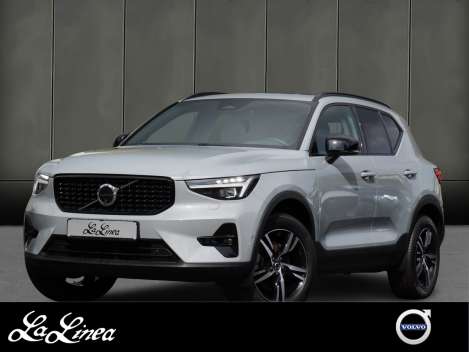 Volvo XC40 B3 - SUV/Off-road - Grau - Gebrauchtwagen - Bild 1