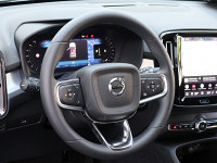 Volvo XC40 B3 (B) - SUV/Off-road - Gold - Gebrauchtwagen - Bild 9