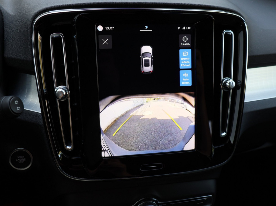 Volvo XC40 B3 (B) - SUV/Off-road - Gold - Gebrauchtwagen - Bild 12