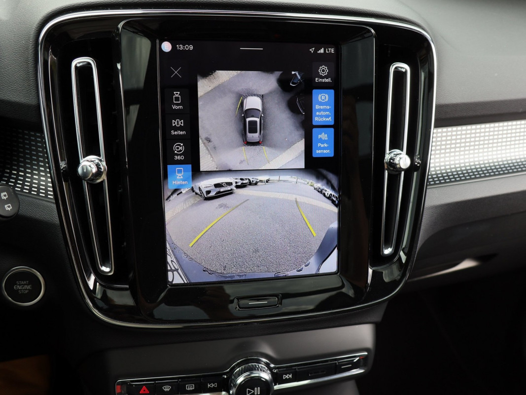 Volvo XC40 B3 - SUV/Off-road - Weiss - Gebrauchtwagen - Bild 13