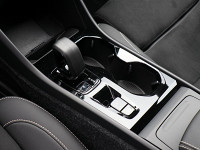 Volvo XC40 B3 Plus Dark - SUV/Off-road - Beige - Gebrauchtwagen - Bild 10