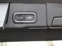 Volvo XC60 B5 Plus Dark AWD - SUV/Off-road - Grau - Gebrauchtwagen - Bild 16