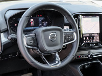 Volvo XC40 B3 Ultra Black Edition - SUV/Off-road - Blau - Gebrauchtwagen - Bild 9