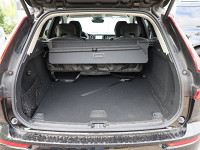 Volvo XC60 B4 (D) Plus Dark - SUV/Off-road - Schwarz - Gebrauchtwagen - Bild 11