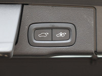 Volvo XC60 B4 (D) Plus Dark - SUV/Off-road - Schwarz - Gebrauchtwagen - Bild 16