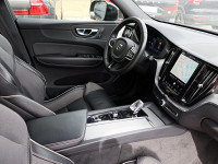 Volvo XC60 B4 Diesel - SUV/Off-road - Grau - Gebrauchtwagen - Bild 3