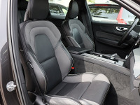 Volvo XC60 B4 Diesel - SUV/Off-road - Grau - Gebrauchtwagen - Bild 6