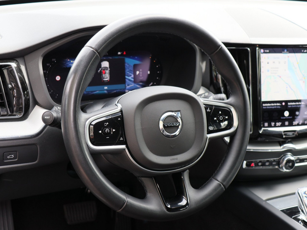 Volvo XC60 B4 Diesel - SUV/Off-road - Grau - Gebrauchtwagen - Bild 9