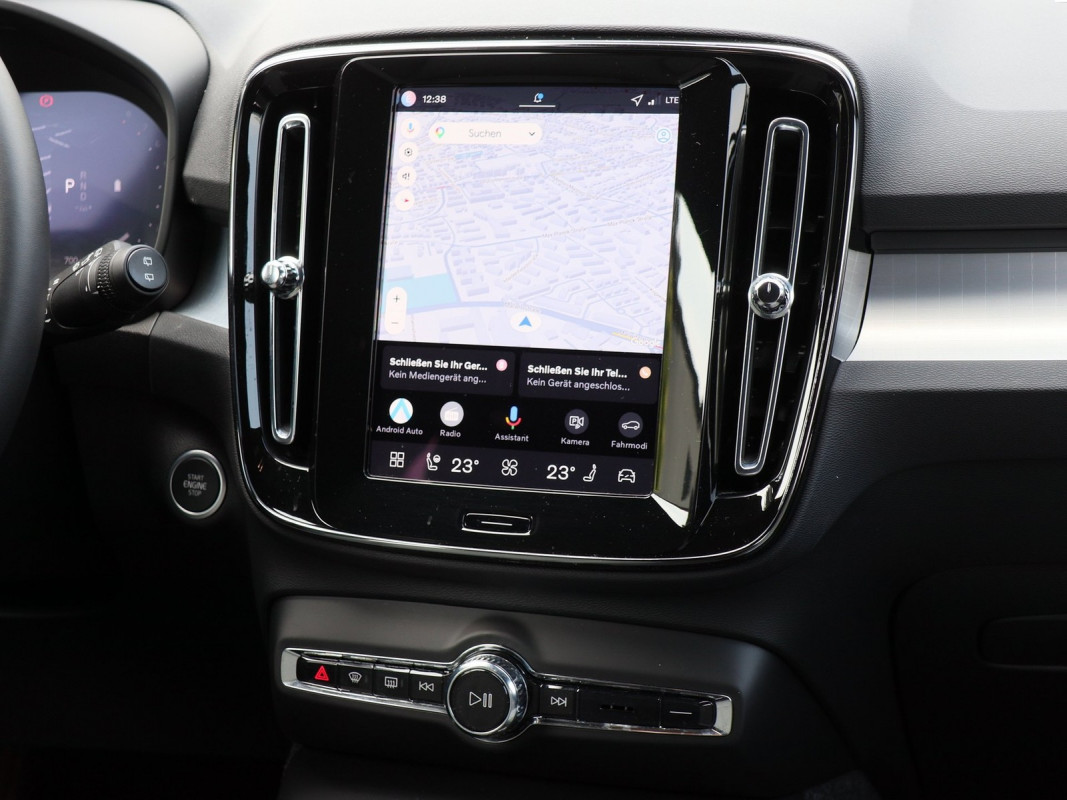 Volvo XC40 B3 - SUV/Off-road - Grau - Gebrauchtwagen - Bild 7