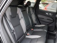 Volvo XC60 T6 AWD - SUV/Off-road - Schwarz - Gebrauchtwagen - Bild 4