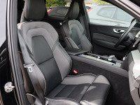 Volvo XC60 T6 AWD - SUV/Off-road - Schwarz - Gebrauchtwagen - Bild 6