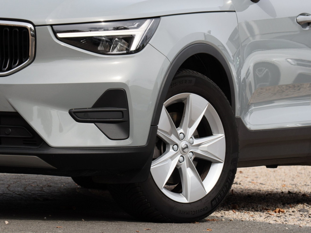 Volvo XC40 B3 - SUV/Off-road - Grau - Gebrauchtwagen - Bild 5