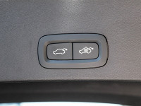 Volvo XC40 B3 - SUV/Off-road - Weiss - Gebrauchtwagen - Bild 16