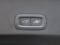 Volvo XC40 B3 - SUV/Off-road - Blau - Gebrauchtwagen - Bild 16