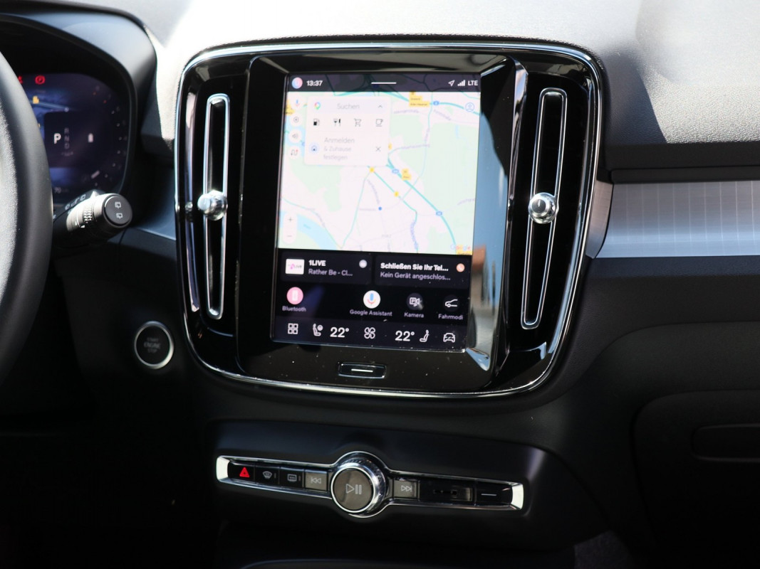 Volvo XC40 B3 (B) - SUV/Off-road - Grau - Gebrauchtwagen - Bild 7