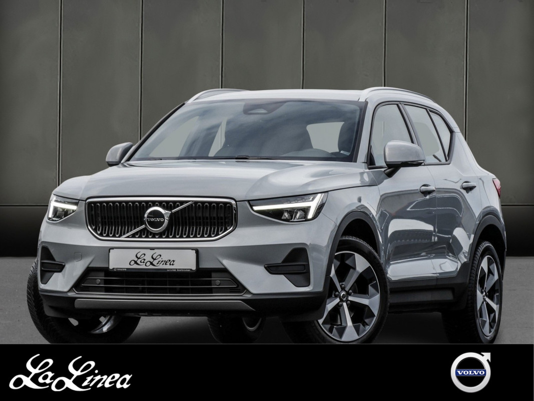 Volvo XC40 - SUV/Off-road - Grau - Gebrauchtwagen - Bild 1
