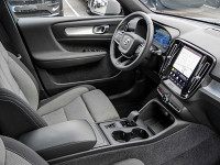 Volvo XC40 - SUV/Off-road - Grau - Gebrauchtwagen - Bild 3