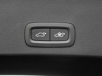 Volvo XC40 - SUV/Off-road - Grau - Gebrauchtwagen - Bild 16