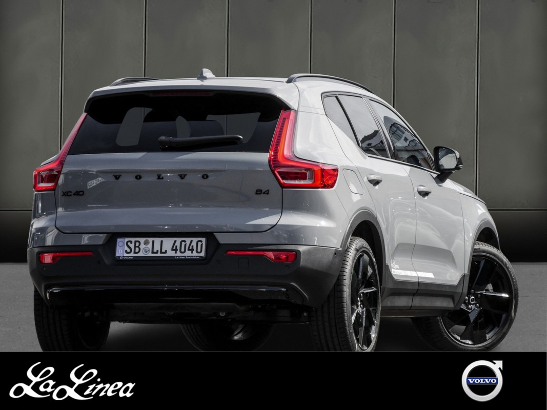 Volvo XC40 - SUV/Off-road - Grau - Gebrauchtwagen - Bild 2