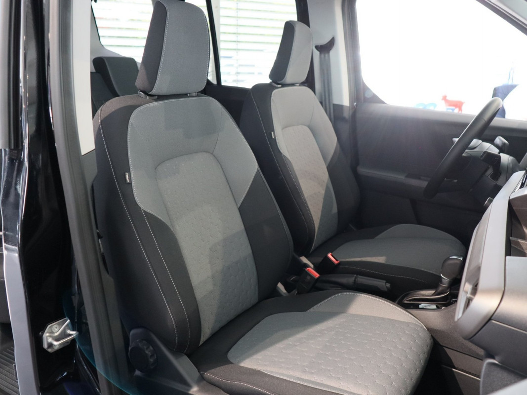 Ford Tourneo Courier - Van/Minibus - Schwarz - Neuwagen - Bild 6