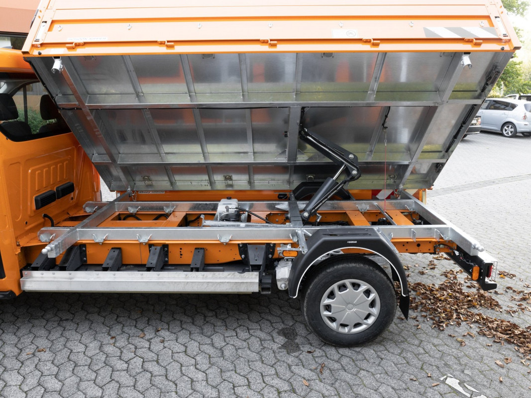 Ford Transit Dreiseitenkipper ELEKTRO KOMMUNAL - Nutzfahrzeug - Orange - Tageszulassung - Bild 12