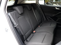 Ford Focus Turnier 1.0 EcoBoost Automatik - Kombi - Weiss - Tageszulassung - Bild 4