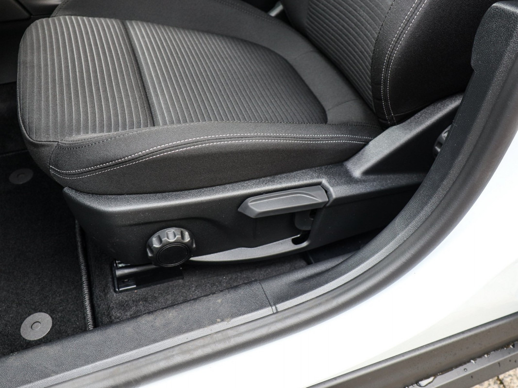 Ford Focus Turnier 1.0 EcoBoost Automatik - Kombi - Weiss - Tageszulassung - Bild 15