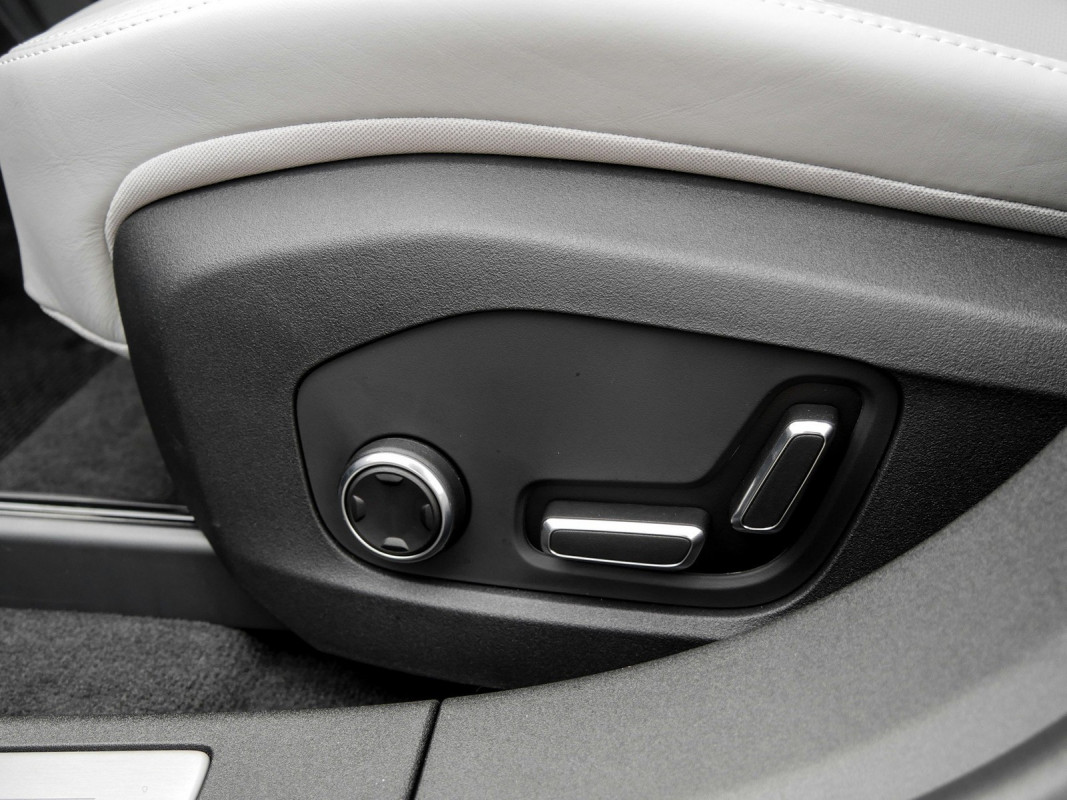 Polestar 4 - Limousine - Grau - Gebrauchtwagen - Bild 12