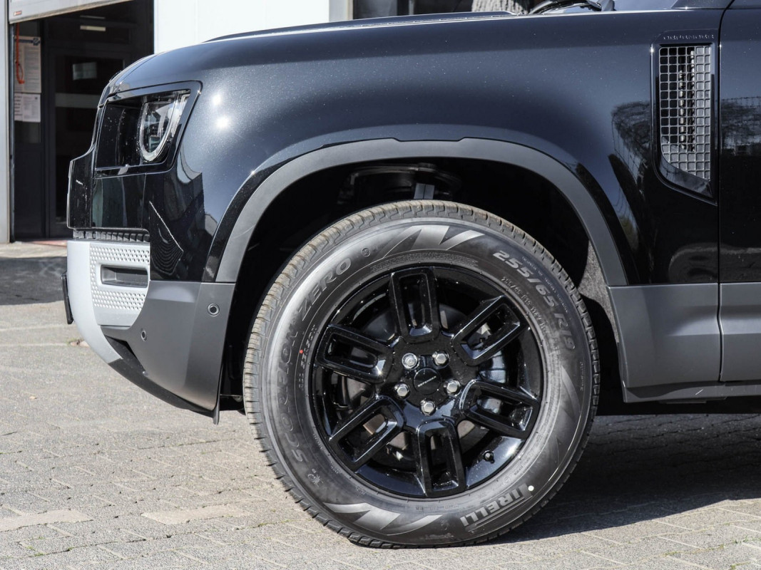 Land Rover Defender - SUV/Off-road - Schwarz - Gebrauchtwagen - Bild 9