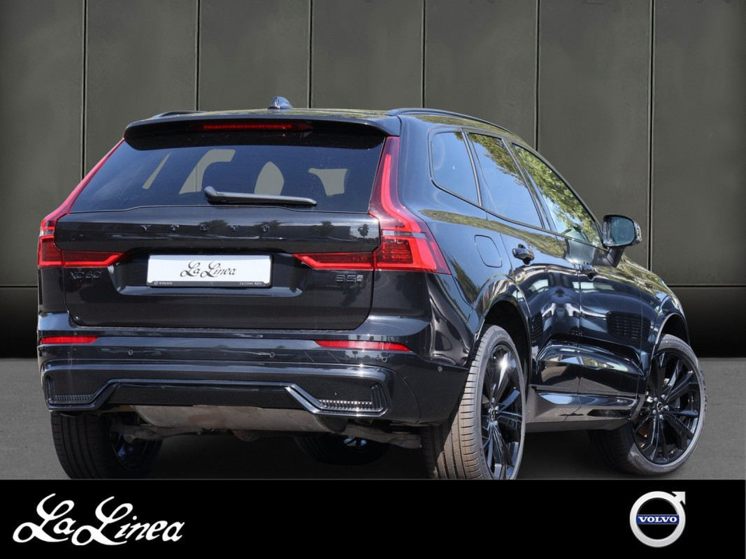 Volvo XC60 B5 AWD - SUV/Off-road - Schwarz - Gebrauchtwagen - Bild 2