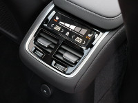 Volvo XC90 T8 AWD - SUV/Off-road - Silber - Gebrauchtwagen - Bild 15