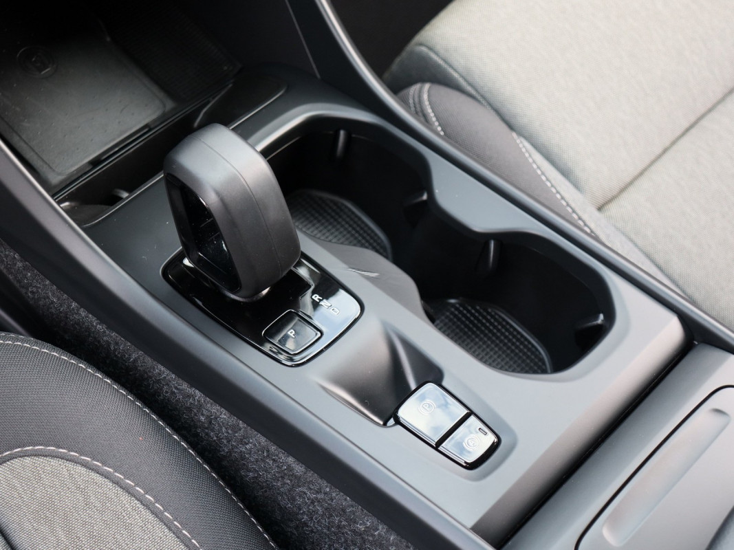 Volvo XC40 B3 Core Rückfahrkamera - SUV/Off-road - Grau - Gebrauchtwagen - Bild 9