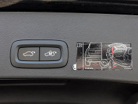 Volvo XC40 T5 Inscription Recharge Plug-In Hybrid - SUV/Off-road - Schwarz - Gebrauchtwagen - Bild 16
