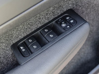 Volvo XC40 B3 Plus Black Edition - SUV/Off-road - Schwarz - Gebrauchtwagen - Bild 16