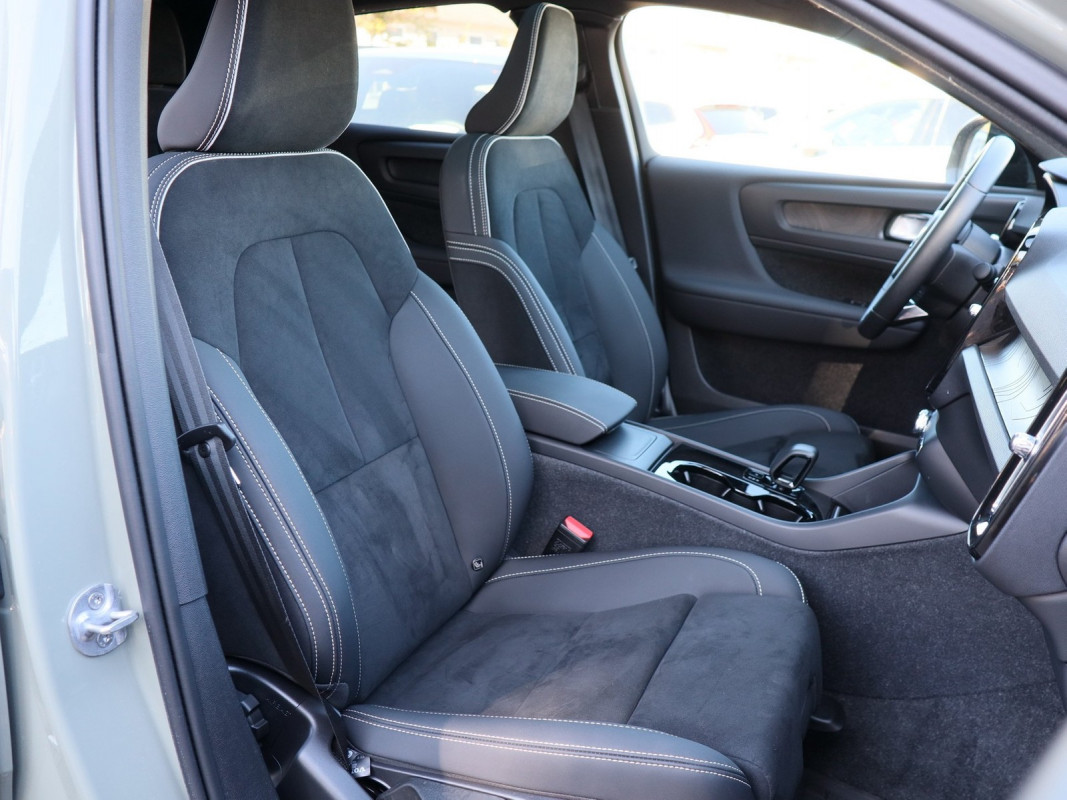 Volvo C40 Single Motor Extended Range - SUV/Off-road - Grün - Gebrauchtwagen - Bild 6