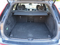 Volvo XC60 T8 AWD - SUV/Off-road - Blau - Gebrauchtwagen - Bild 10