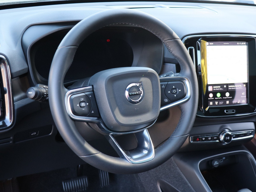 Volvo C40 Single Motor Extended Range - SUV/Off-road - Grün - Gebrauchtwagen - Bild 9