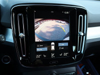 Volvo XC40 T2 - SUV/Off-road - Rot - Gebrauchtwagen - Bild 12
