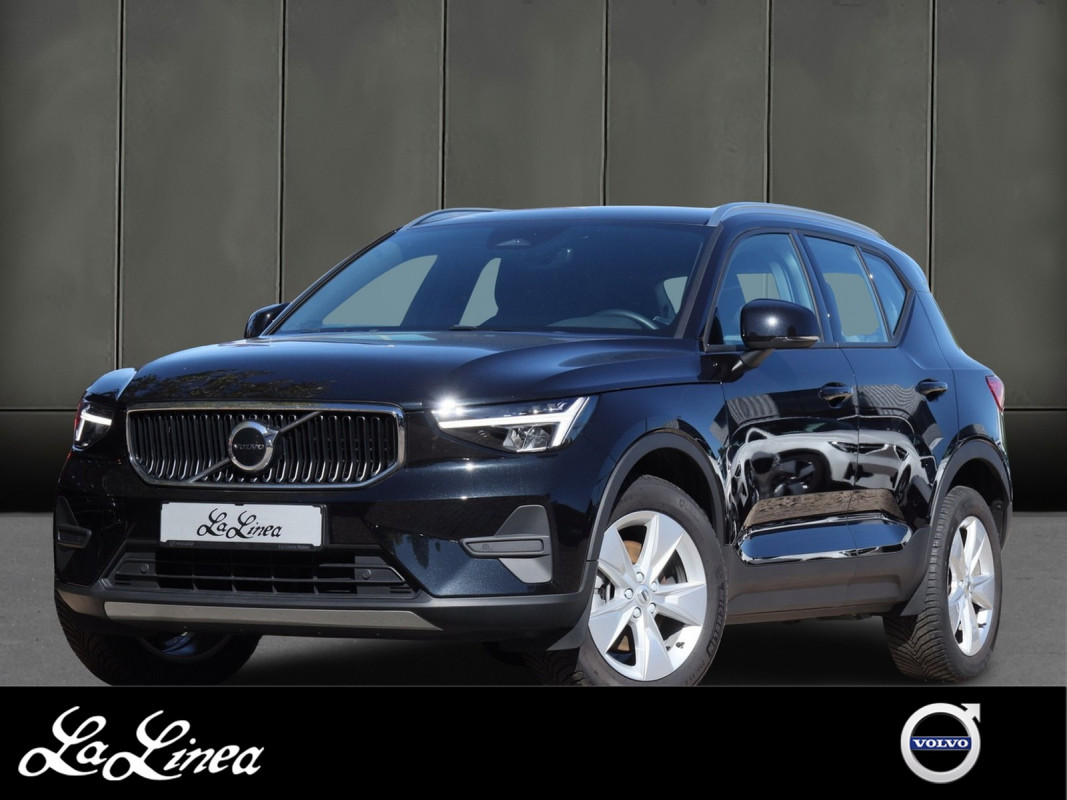 Volvo XC40 B3 - SUV/Off-road - Schwarz - Gebrauchtwagen - Bild 1