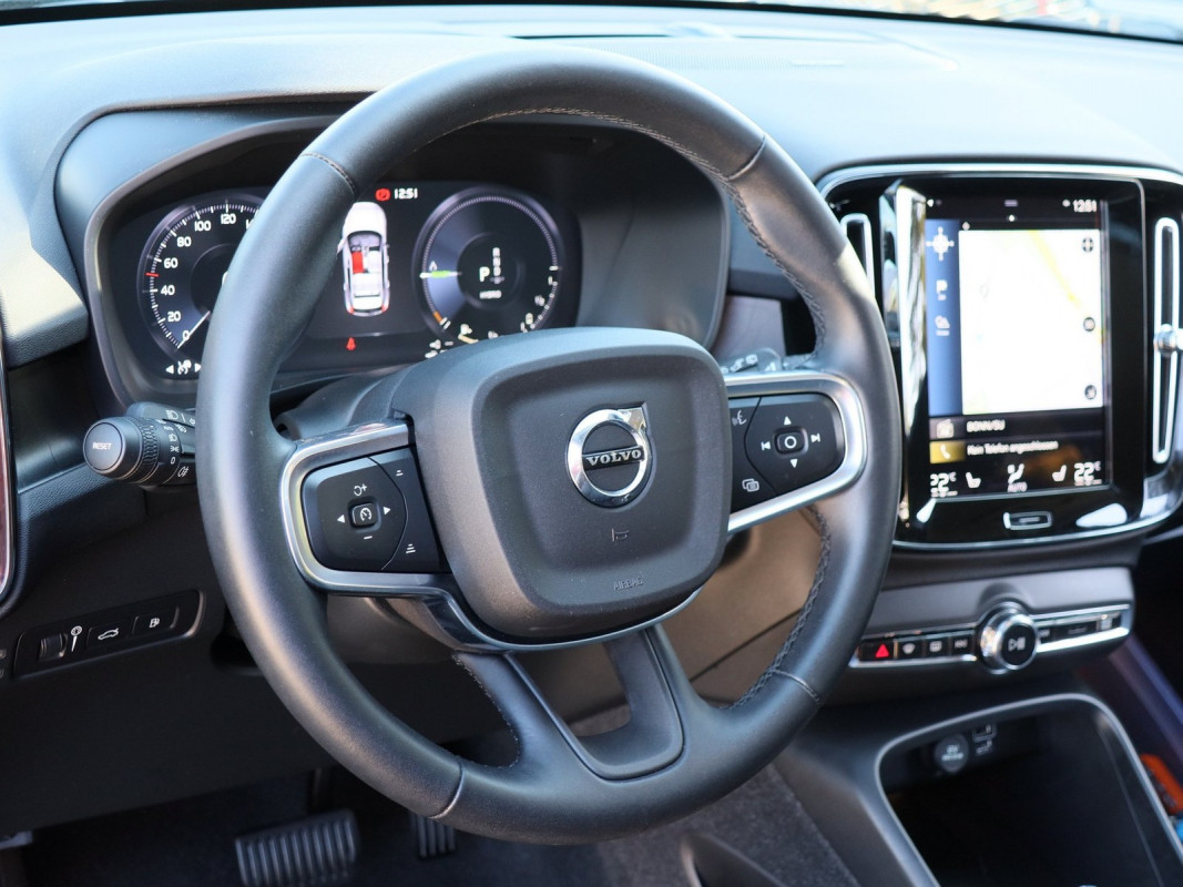 Volvo XC40 T5 - SUV/Off-road - Braun - Gebrauchtwagen - Bild 9