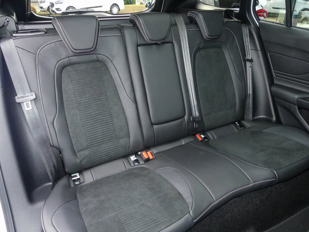 Ford Focus Turnier - Kombi - Weiss - Gebrauchtwagen - Bild 4