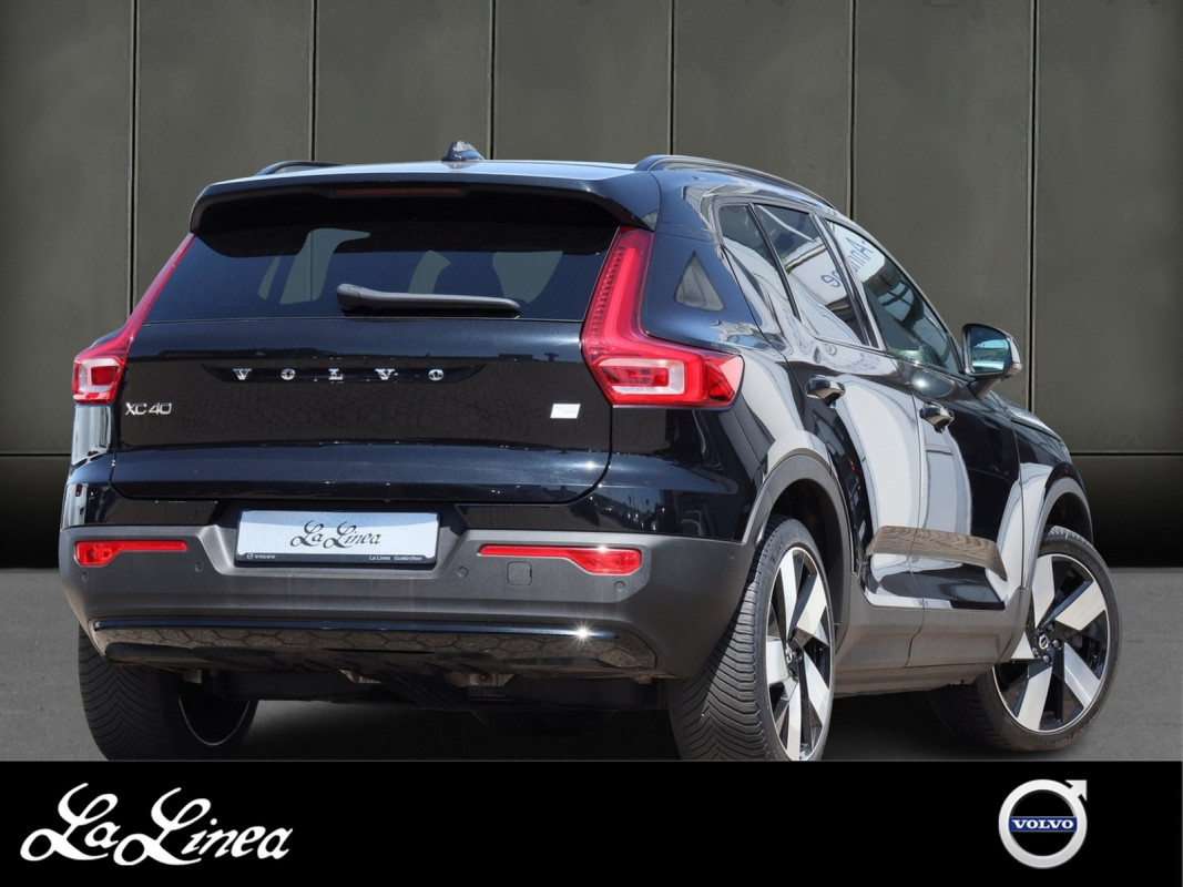 Volvo XC40 Recharge Pure Electric AWD - SUV/Off-road - Schwarz - Gebrauchtwagen - Bild 2