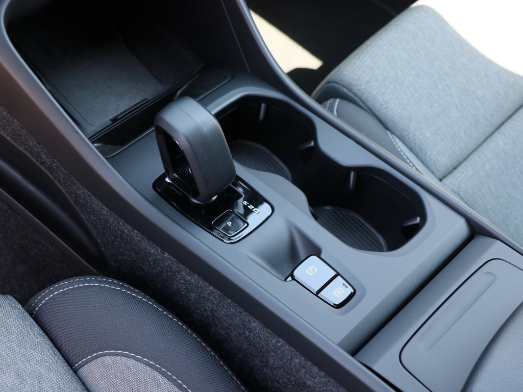 Volvo XC40 B3 - SUV/Off-road - Grau - Gebrauchtwagen - Bild 10