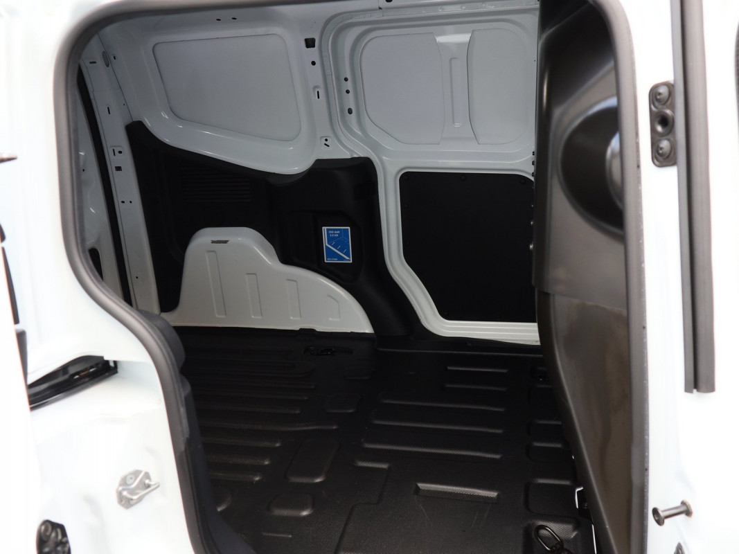 Ford Transit Courier - Nutzfahrzeug - Weiss - Gebrauchtwagen - Bild 4